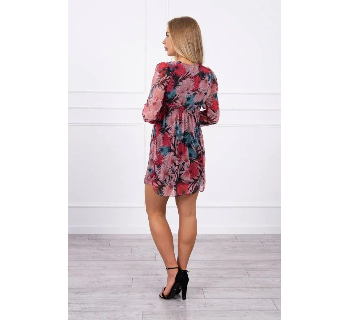 Vzdušné šaty s kvetinovým motívom čiernej