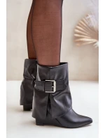 Botki Na Koturnie Z Wywiniętą Cholewką I Klamrą Czarne Vortinia Botki Na Koturnie Z Wywiniętą Cholewką I Klamrą Czarne Vortinia
