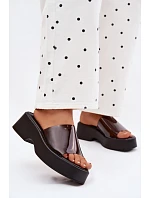 Dámské sandály s páskem Černé model 22107261 - Boto