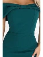model 21803459 Smyslné španělské šaty midi s mašlí ve výstřihu lahvově zelené - numoco model 21803459 Smyslné španělské šaty midi s mašlí ve výstřihu lahvově zelené - numoco
