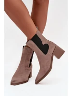 Kožené semišové dámské kotníčkové boty na podpatku s  béžové model 21712851 - Artiker