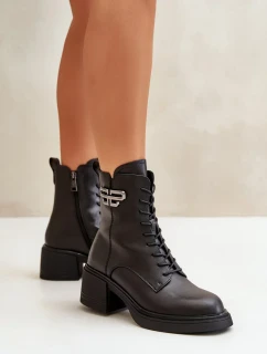 Dámske členkové topánky s pevným podpätkom z prírodnej kože Vinceza Black