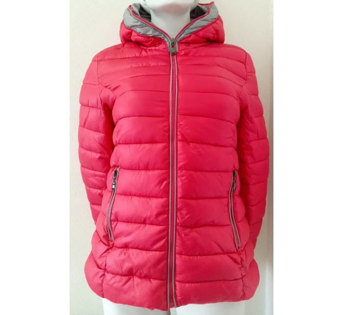 Dámska prešívaná bunda s kapucňou B7013 červená - SWest