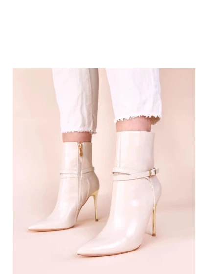 Topánky na podpätku model 221026 Solea