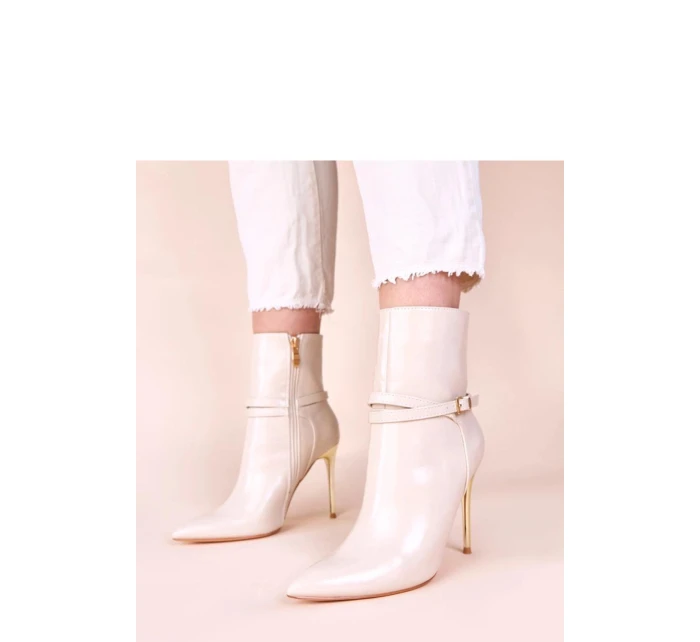 Topánky na podpätku model 221026 Solea