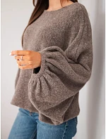 Svetr dámský s přídavkem model 22540766 oversize hnědý - K-Fashion