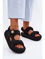 Zdobené dámské sandály na platformě model 22111259 Černé - Goe