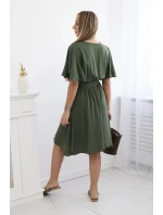 Šaty s vrstveným výstrihom khaki