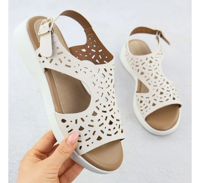 Dámské krémové ažurové sandály Sergio model 21905046 - LEONE