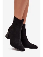 Dámské Botky Z Eko Semiše Na Podpatku Se Zipem Černé model 21704683 - Boto
