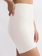 BMU Illusion Curve HW Short - ECRU WHITE - TRIUMPH ECRU WHITE - TRIUMPH