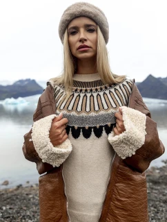 Béžový vzorovaný sveter na voľný čas (0342)