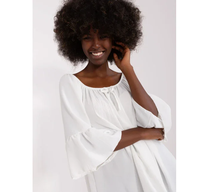 Sukienka DHJ SK model 18856343 ecru - FPrice