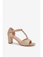 Dámské Sandály Na Podpatku S Dekorativním Páskem Eko Kůže Zlaté model 21696870 - EVENTO