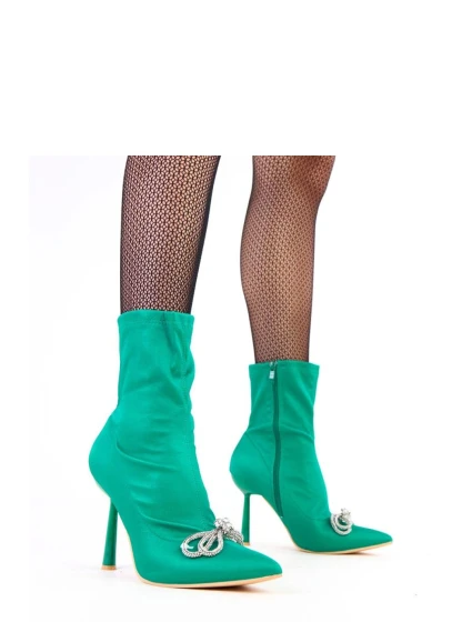 Topánky na podpätku model 218551 Solea