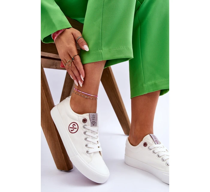 Dámské  Sneakers Bílé model 21613002 - Cross Jeans