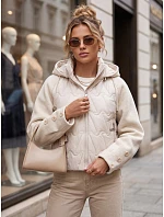 Kurtka damska pikowana z odpinanym kapturem beżowa model 22347617 - FashionStreet