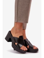 Lekkie Klapki Na Słupku Z Eko Skóry Czarne Kacaria Lekkie Klapki Na Słupku Z Eko Skóry Czarne Kacaria