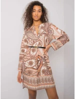 Šaty DHJ SK béžová model 16292320 - FPrice Šaty DHJ SK béžová model 16292320 - FPrice