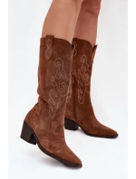 Topánky na podpätku model 223007 Krok vo veľkom štýle