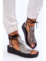 Skórzane Sandały Na Koturnie Nicole 2743/063 Srebrno-Czarne