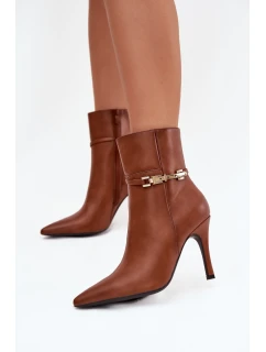 Dámské kotníkové boty na jehlovém podpatku s páskem a zlatým zateplené Camel model 21710800 - Boto