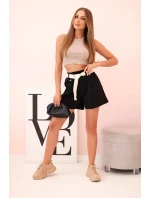 Dámske šortky s vysokým pásom a opaskom čierne