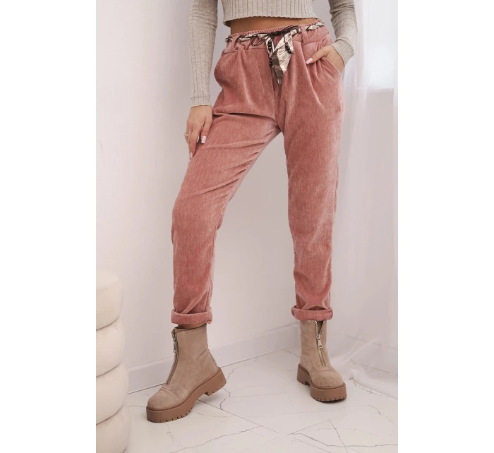 Dámske viskózové nohavice s opaskom na šatku tmavoružové Dámske viskózové nohavice s opaskom na šatku tmavoružové