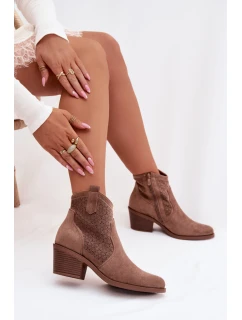 Topánky na podpätku model 224429 Step in style