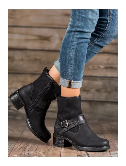 Poltopánky 7-Y9773B - J.Botycky Poltopánky 7-Y9773B - J.Botycky