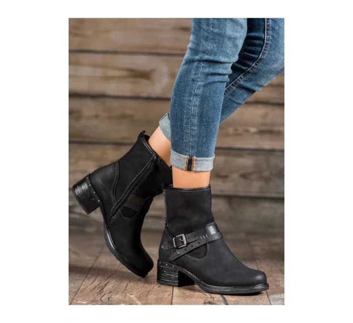 Poltopánky 7-Y9773B - J.Botycky Poltopánky 7-Y9773B - J.Botycky