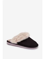 Dámské pantofle s kožešinou Černé model 21772490 - Boto