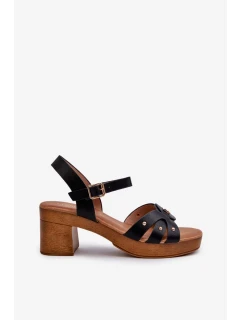 Dámske sandále na vysokom podpätku z ekokože, čierne Assames