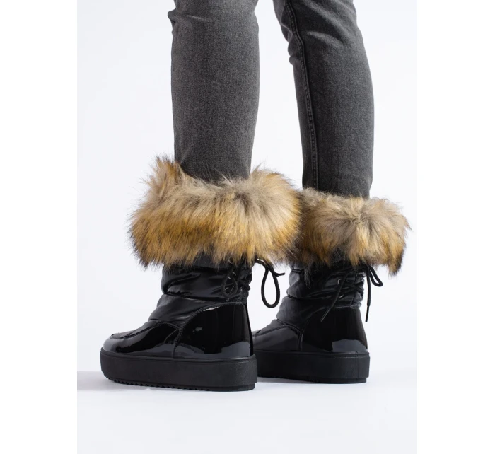 Praktické čierne snežnice s platformou pre ženy Praktické čierne snežnice s platformou pre ženy