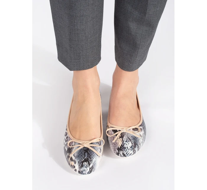 Módne dámske baleríny so zvieracím motívom bez podpätku Módne dámske baleríny so zvieracím motívom bez podpätku