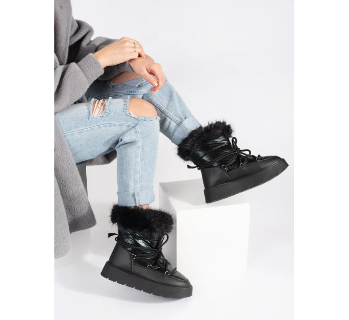 Pekné čierne dámske snežnice na platforme Pekné čierne dámske snežnice na platforme