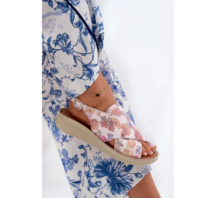 Sandały Damskie Z Eko Skóry W Kwiaty Multikolor Tosmelia Sandały Damskie Z Eko Skóry W Kwiaty Multikolor Tosmelia