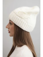 Dámska zimná akrylová čiapka s ozdobným úpletom K462 ecru