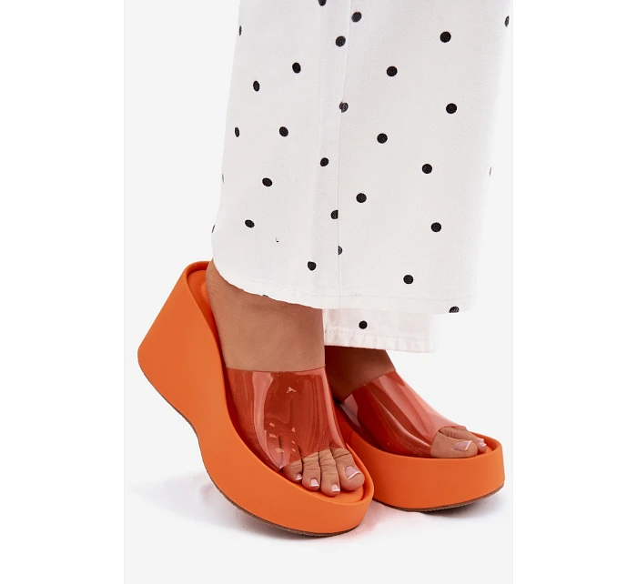 Dámské nazouváky na platformě s průhledným páskem Oranžové Zolretia
