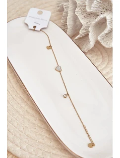 Náramok na členok so zlatým srdcom