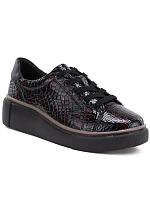 Dámské lakované kožené polobotky s černé, model 22346950 - T.Sokolski Dámské lakované kožené polobotky s černé, model 22346950 - T.Sokolski