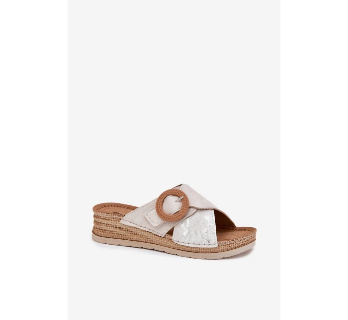 Klapki Damskie Na Koturnie Z Ozdobną Klamrą Inblu RV000012 Jasnobeżowe