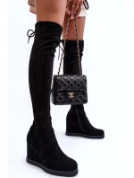 Kozačky na klínu model 20776994 černé Step in style - SWEET SHOES Kozačky na klínu model 20776994 černé Step in style - SWEET SHOES