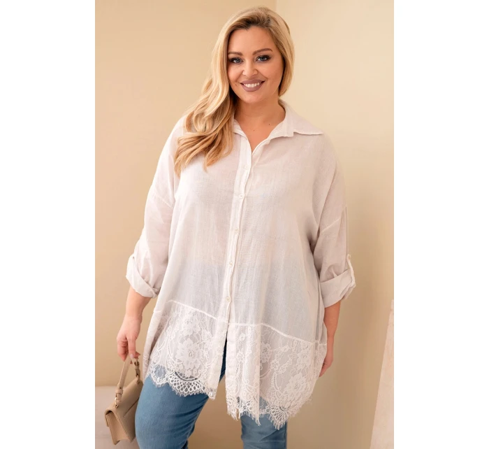 Dámske bavlnené tričko s čipkovým lemovaním v béžovej farbe Dámske bavlnené tričko s čipkovým lemovaním v béžovej farbe