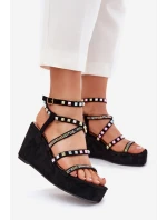 Dámské Sandály Na Klínu Se Na Černé model 21702805 - Boto Dámské Sandály Na Klínu Se Na Černé model 21702805 - Boto