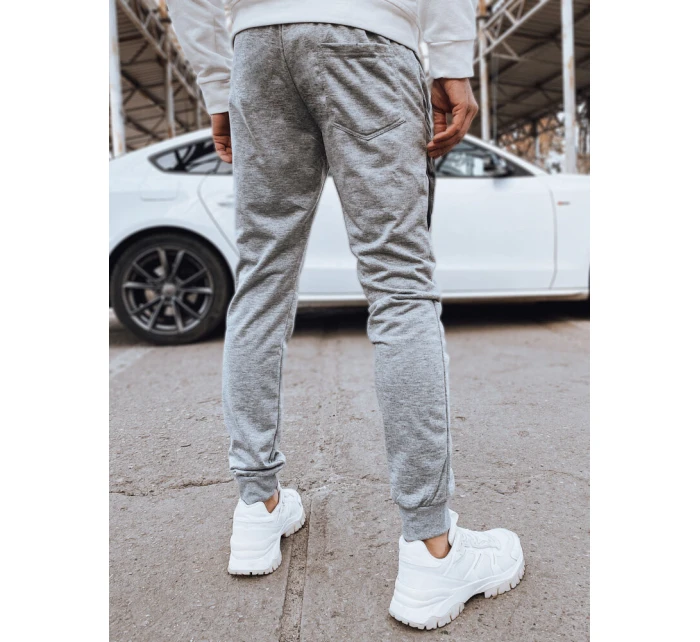 Pánské šedé tepláky Dstreet model 21973463 - FashionStreet Pánské šedé tepláky Dstreet model 21973463 - FashionStreet