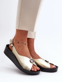 Kožené Dámské Sandály Na Klínu A Platformě model 21664395 Zlaté - S.Barski
