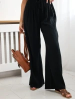 Mušelínové nohavice so širokými nohavicami čiernej farby