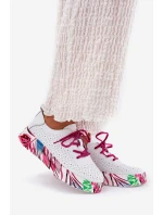 Skórzane Sneakersy Damskie Na Wzorzystej Platformie Vinceza 88017 Białe