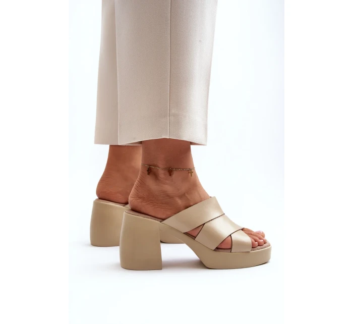 Kožené papuče Zazoo na béžovom bloku